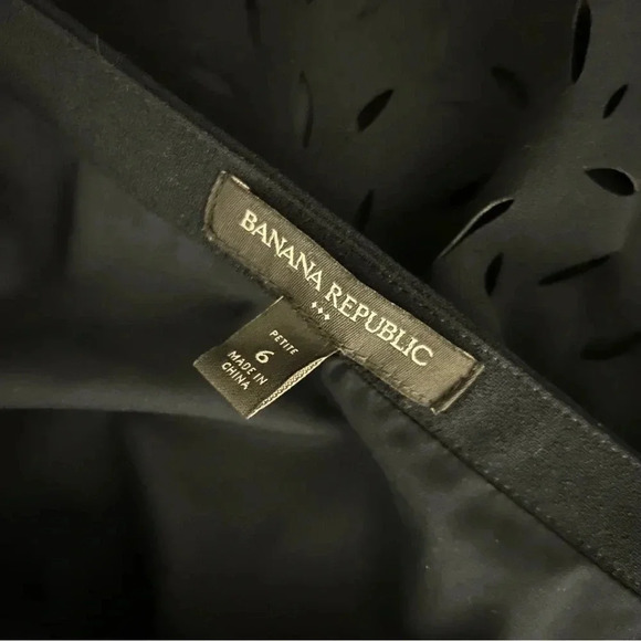 Banana Republic Black Laser Cut Skirt - Picture 5 of 8